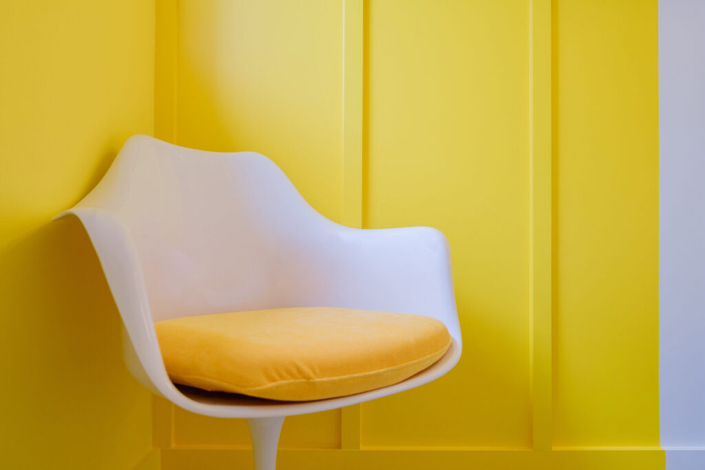 Classic Queen — Yellow photo 3