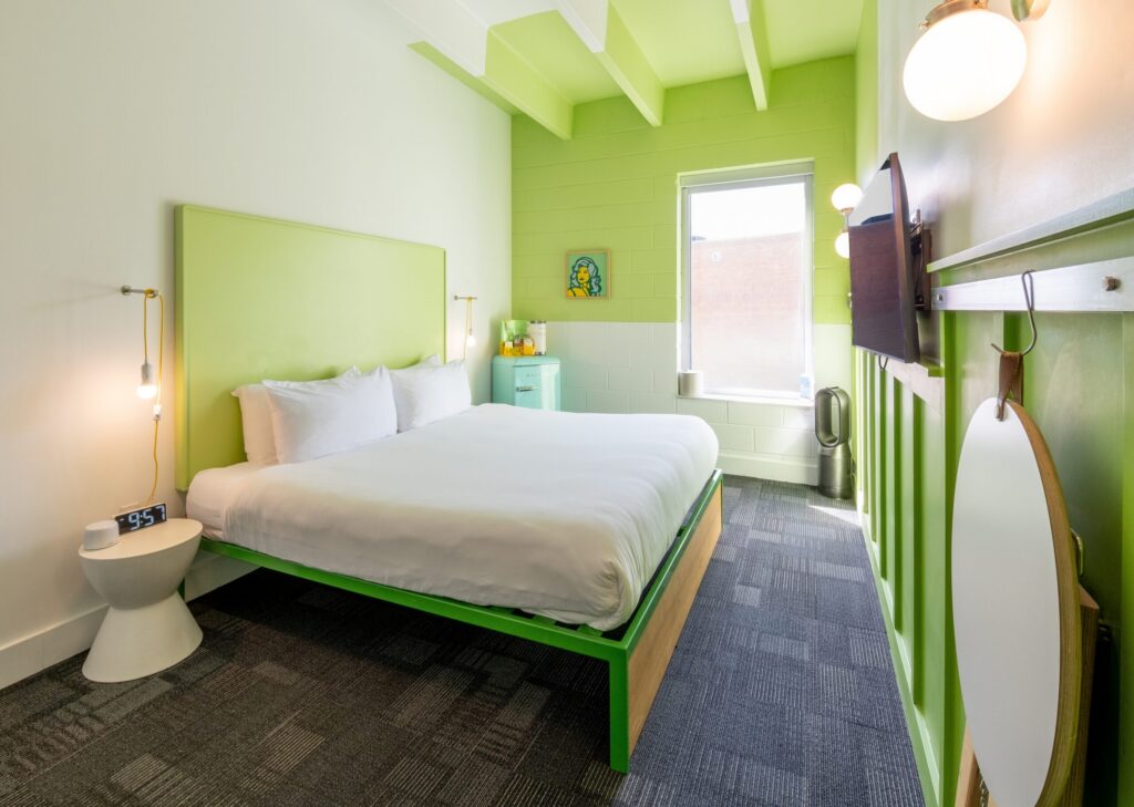 Classic King — Lime Green