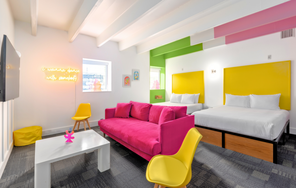 Double Queen Suite