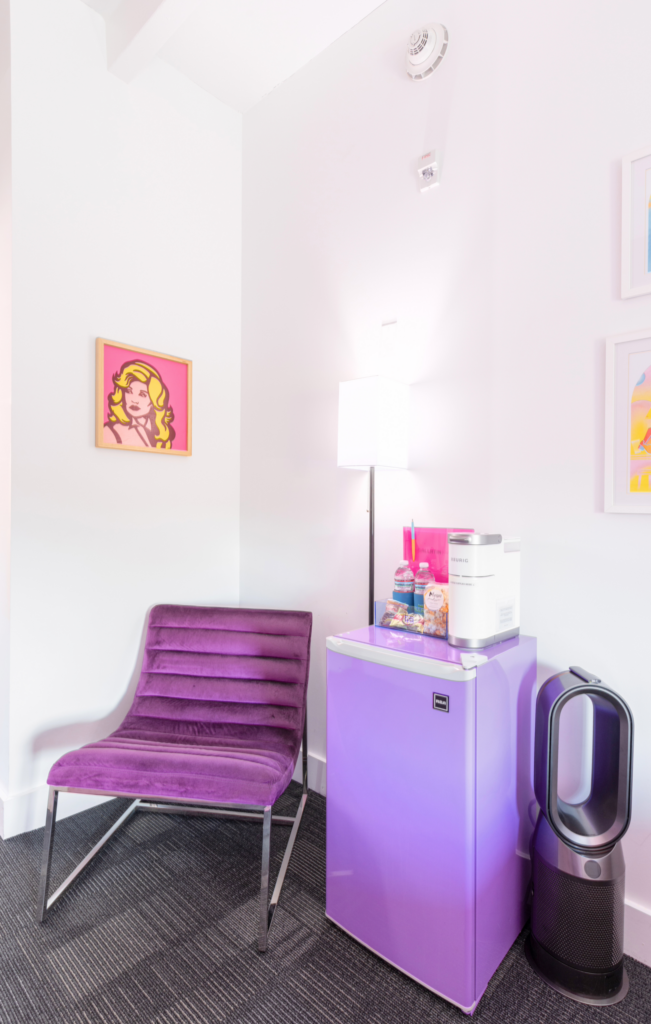 Classic Queen — Pink & Purple photo 7