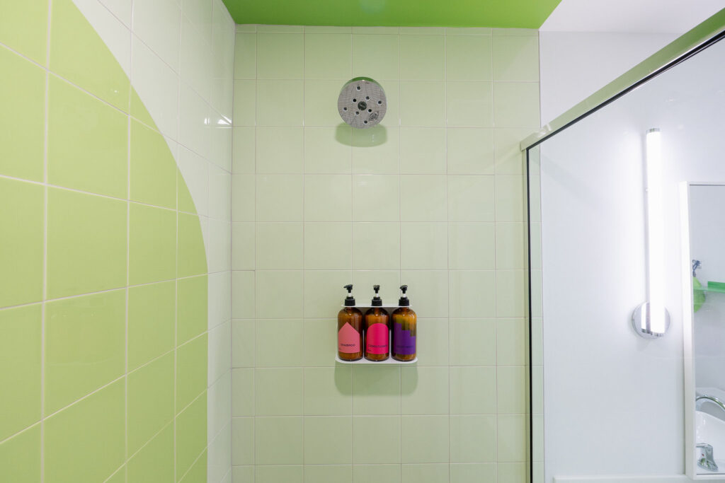 Classic King — Green photo 10